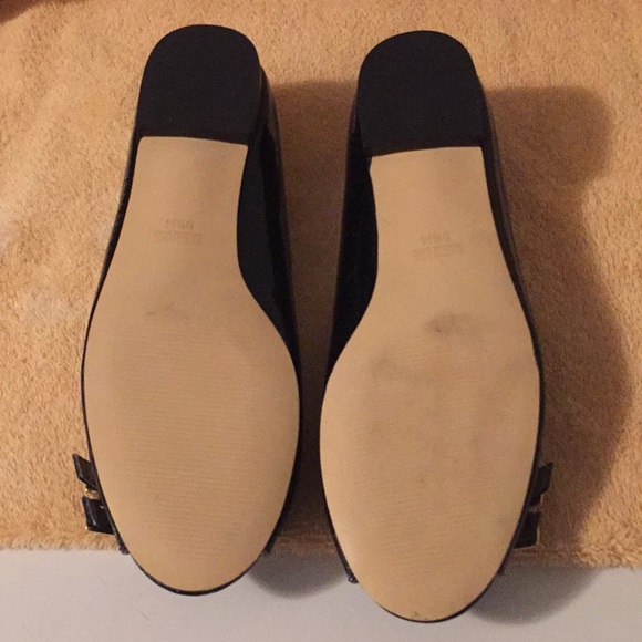 Brand New Michael Kors Open Toe Flats - Picture 3 of 5